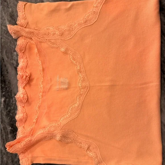 Calvin Klein Women's Lace Trim Camisole Set of 6. Perfect for layering. Exc cond - Picture 6 of 7